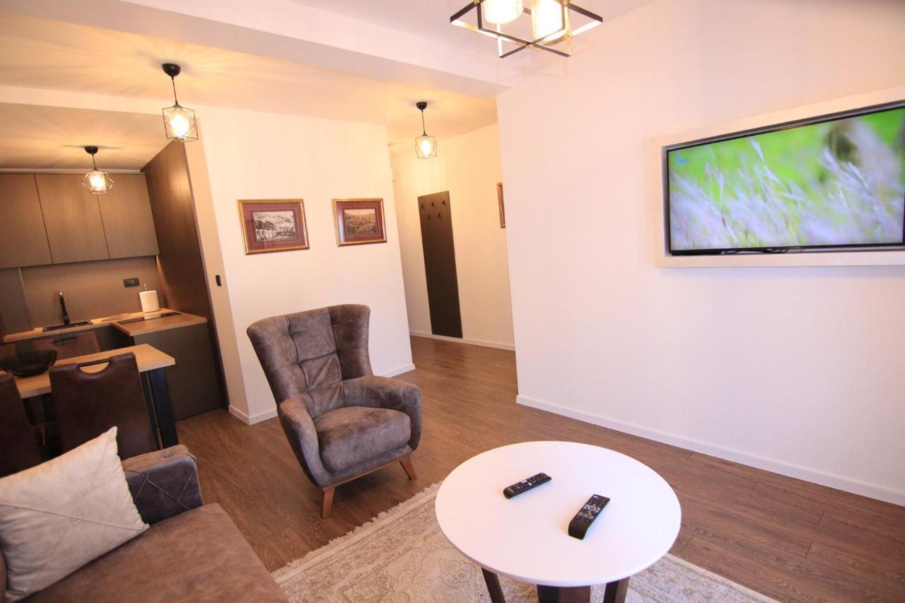 Apartmani Fantasia Cetinje Luaran gambar