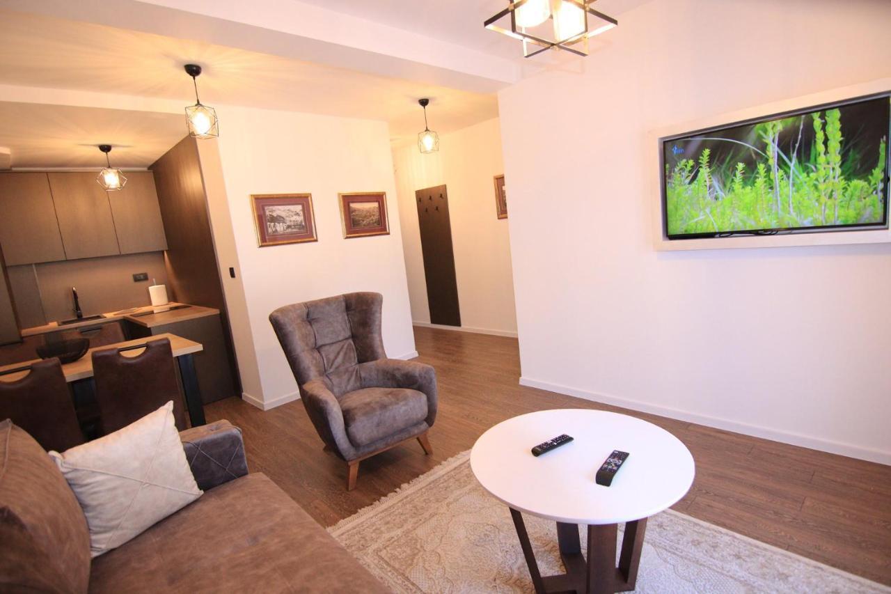 Apartmani Fantasia Cetinje Luaran gambar
